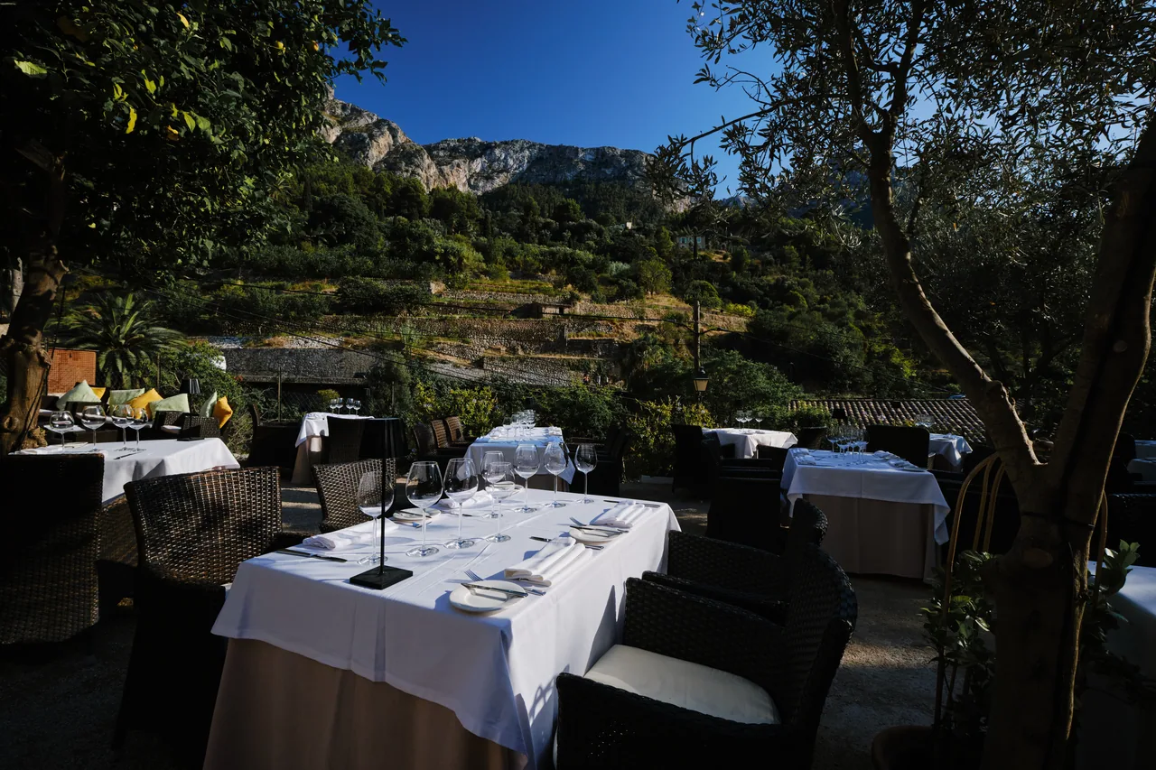 Garden terrace at Restaurante Sebastian in Deià