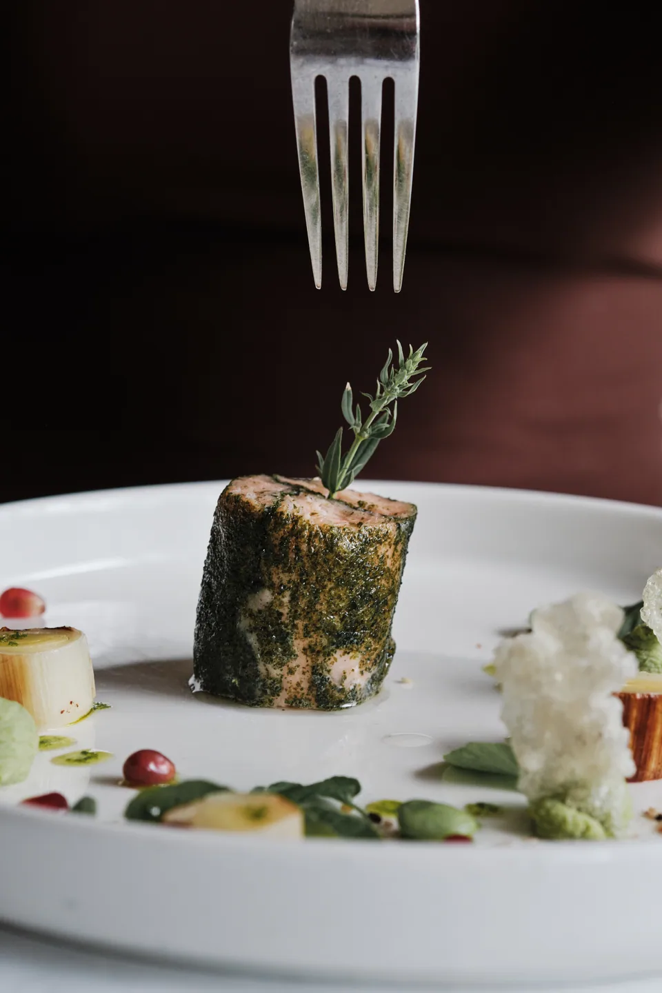 Plated fish dish at Restaurante Sebastian